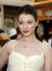 IMG/jpg/michelle-trachtenberg-pirates-caribbean-2-movie-premiere-hq-10-1500. (...)