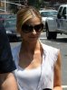 IMG/jpg/sarah-michelle-gellar-veronika-decides-to-die-movie-on-the-set-hq-07 (...)