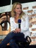 IMG/jpg/julie-benz-london-expo-excel-centre-hq-06-1500.jpg