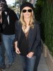 IMG/jpg/sarah-michelle-gellar-barneys-neiman-marcus-christmas-shopping-decem (...)
