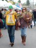 IMG/jpg/summer-glau-farmers-market-los-angeles-paparazzi-gq-04.jpg