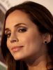 IMG/jpg/eliza-dushku-breeders-cup-winner-circle-event-hq-01.jpg