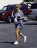 IMG/jpg/sarah-michelle-gellar-clothes-at-the-cleaner-july-15-2009-paparazzi- (...)