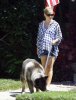 IMG/jpg/sarah-michelle-gellar-clothes-at-the-cleaner-july-15-2009-paparazzi- (...)