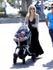 IMG/jpg/sarah-michelle-gellar-out-with-brentwood-with-charlotte-hq-07.jpg