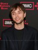 IMG/jpg/vincent-kartheiser-2009-amc-cocktail-reception-hq-02.jpg