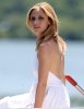 IMG/jpg/sarah-michelle-gellar-veronika-decides-to-die-movie-on-the-set-june- (...)