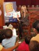 IMG/jpg/sarah-michelle-gellar-nestle-share-joy-reading-program-hq-24.jpg