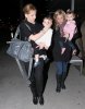 IMG/jpg/sarah-michelle-gellar-out-in-brentwood-november-21-2010-paparazzi-hq (...)