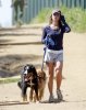 IMG/jpg/eliza-dushku-jogging-hollywood-hills-march-31-2009-paparazzi-mq-06.j (...)