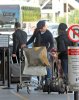 IMG/jpg/sarah-michelle-gellar-lax-airport-los-angeles-paparazzi-hq-02-1500.j (...)