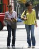 IMG/jpg/gina-torres-jennifer-garner-breakfast-at-cheebo-paparazzi-hq-02-1500 (...)