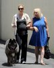 IMG/jpg/sarah-michelle-gellar-mom-dog-july-3-2009-paparazzi-hq-08.jpg