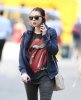 IMG/jpg/michelle-trachtenberg-smoking-out-in-new-york-july-7-2009-paparazzi- (...)