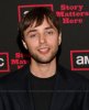 IMG/jpg/vincent-kartheiser-2009-amc-cocktail-reception-hq-01.jpg