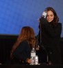 IMG/jpg/eliza-dushku-dichen-lachman-supanova-pop-culture-expo-perth-2010-mq- (...)