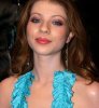 IMG/jpg/michelle-trachtenberg-saks-5th-ave-hollywood-dress-coll-mq-37.jpg